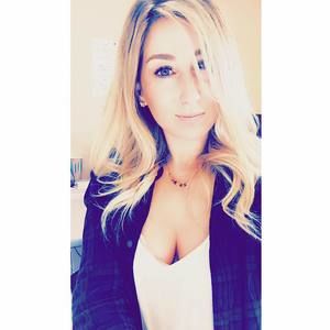 Meet your Posher, Katelynn